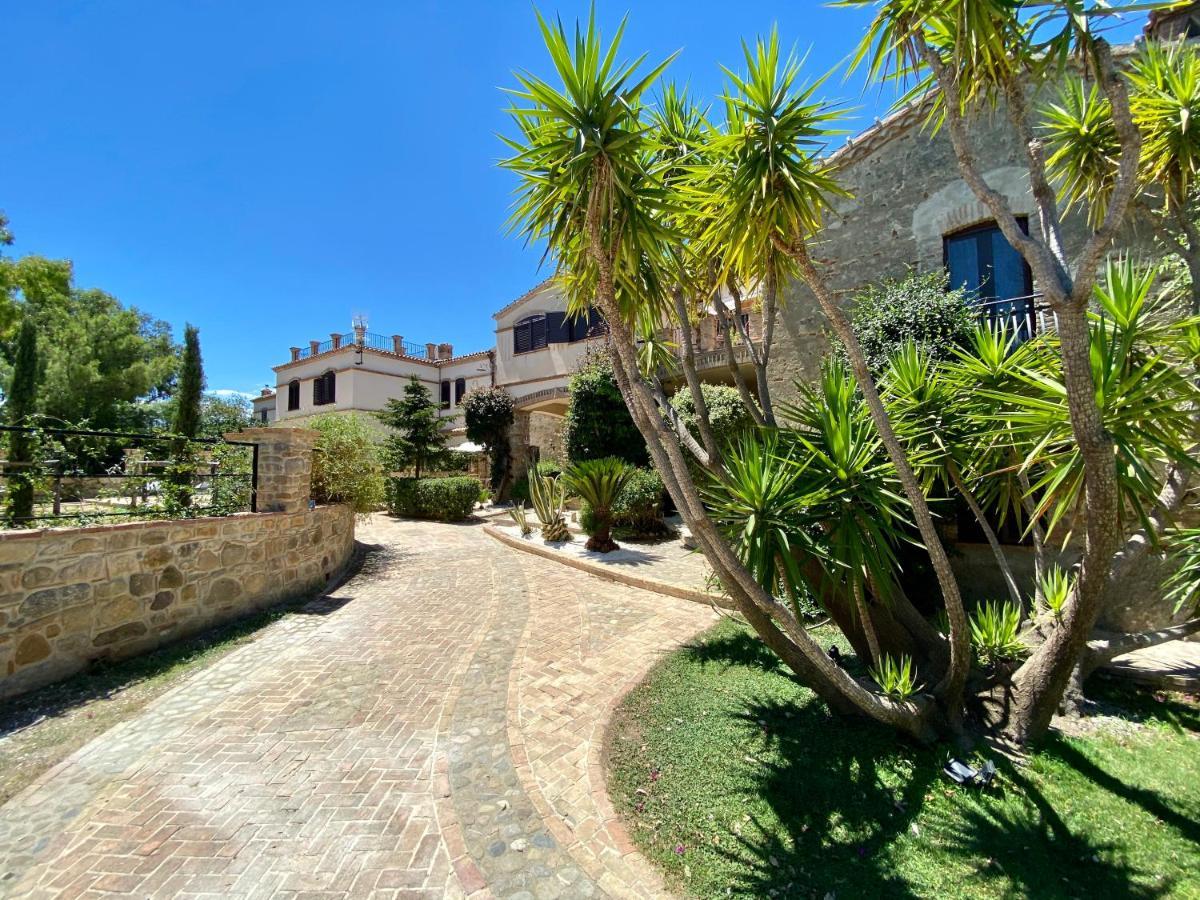 Le Colline Del Gelso-Masseria Mazzei Rossano Eksteriør billede