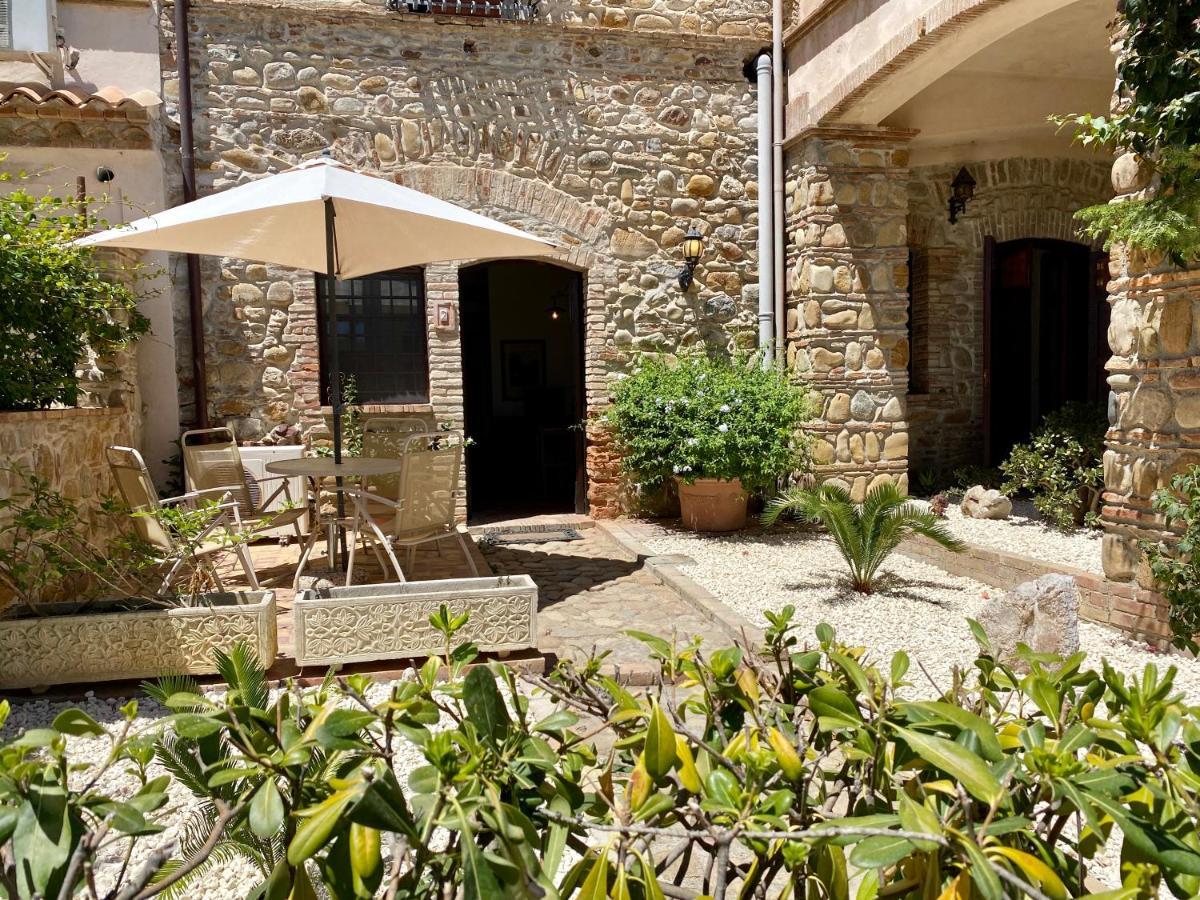 Le Colline Del Gelso-Masseria Mazzei Rossano Eksteriør billede