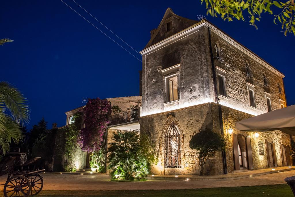 Le Colline Del Gelso-Masseria Mazzei Rossano Eksteriør billede