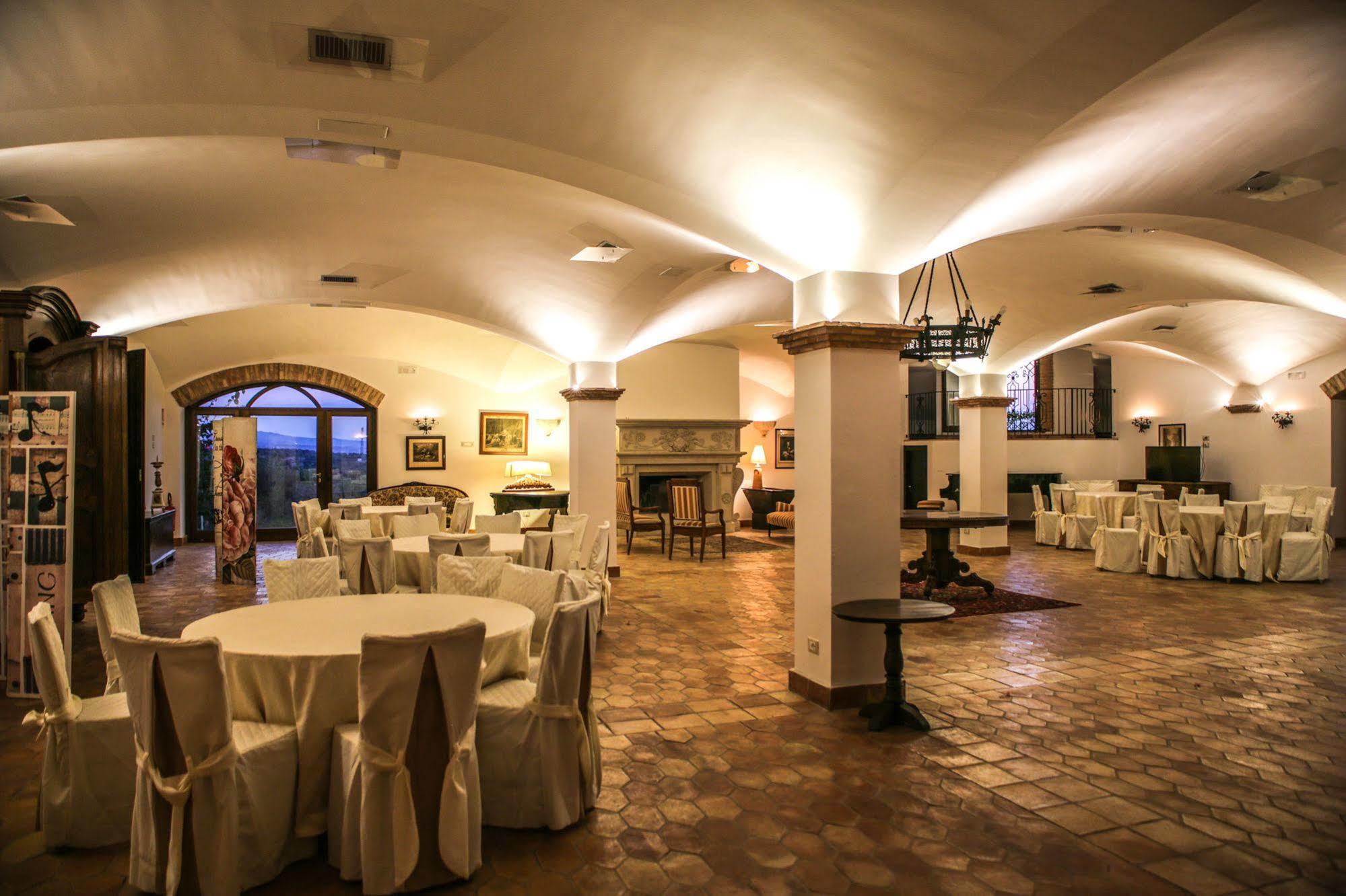 Le Colline Del Gelso-Masseria Mazzei Rossano Eksteriør billede