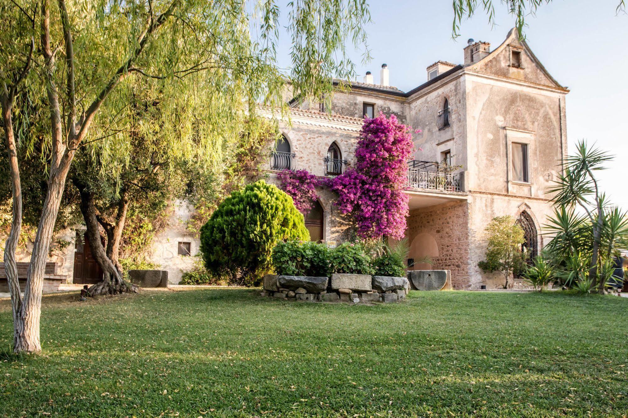 Le Colline Del Gelso-Masseria Mazzei Rossano Eksteriør billede
